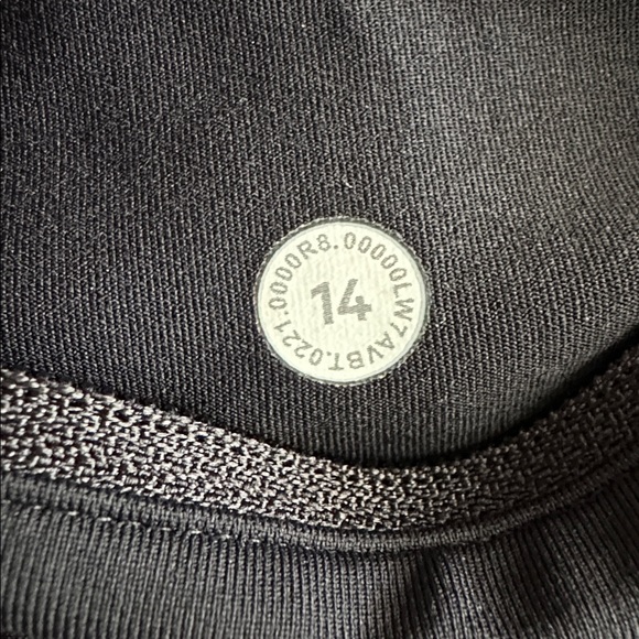 Lululemon Speed Up Short Black 14 Long - Picture 7 of 8
